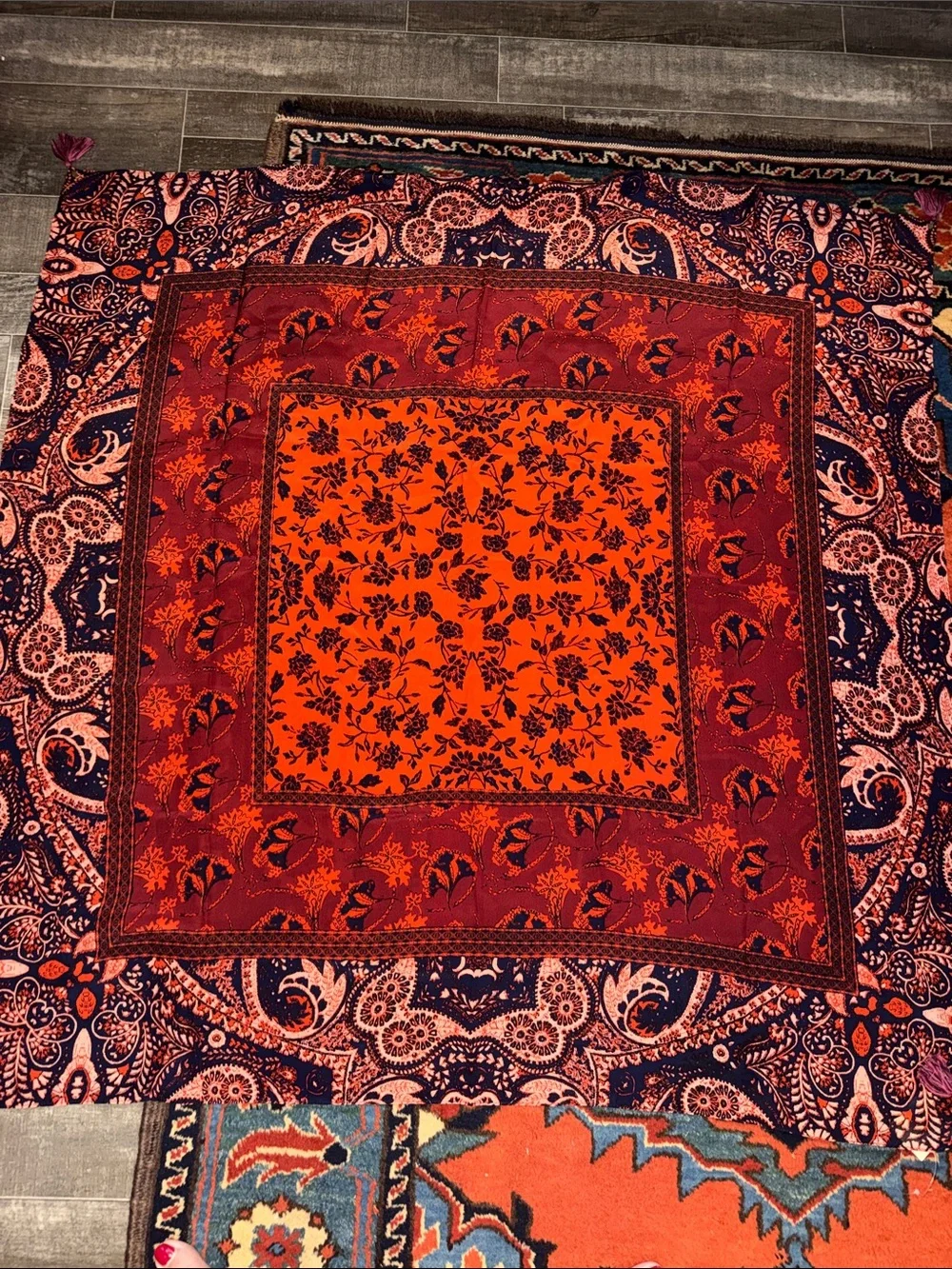 Lucky Brand Scarf 100% Silk Boho Paisley Print40x40” Square Floral TASSELS - NEW